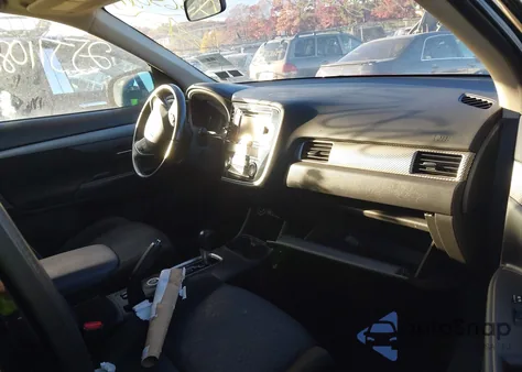 2014 Mitsubishi Outlander Se from USA, damaged, VIN JA4AZ3A39EZ009703